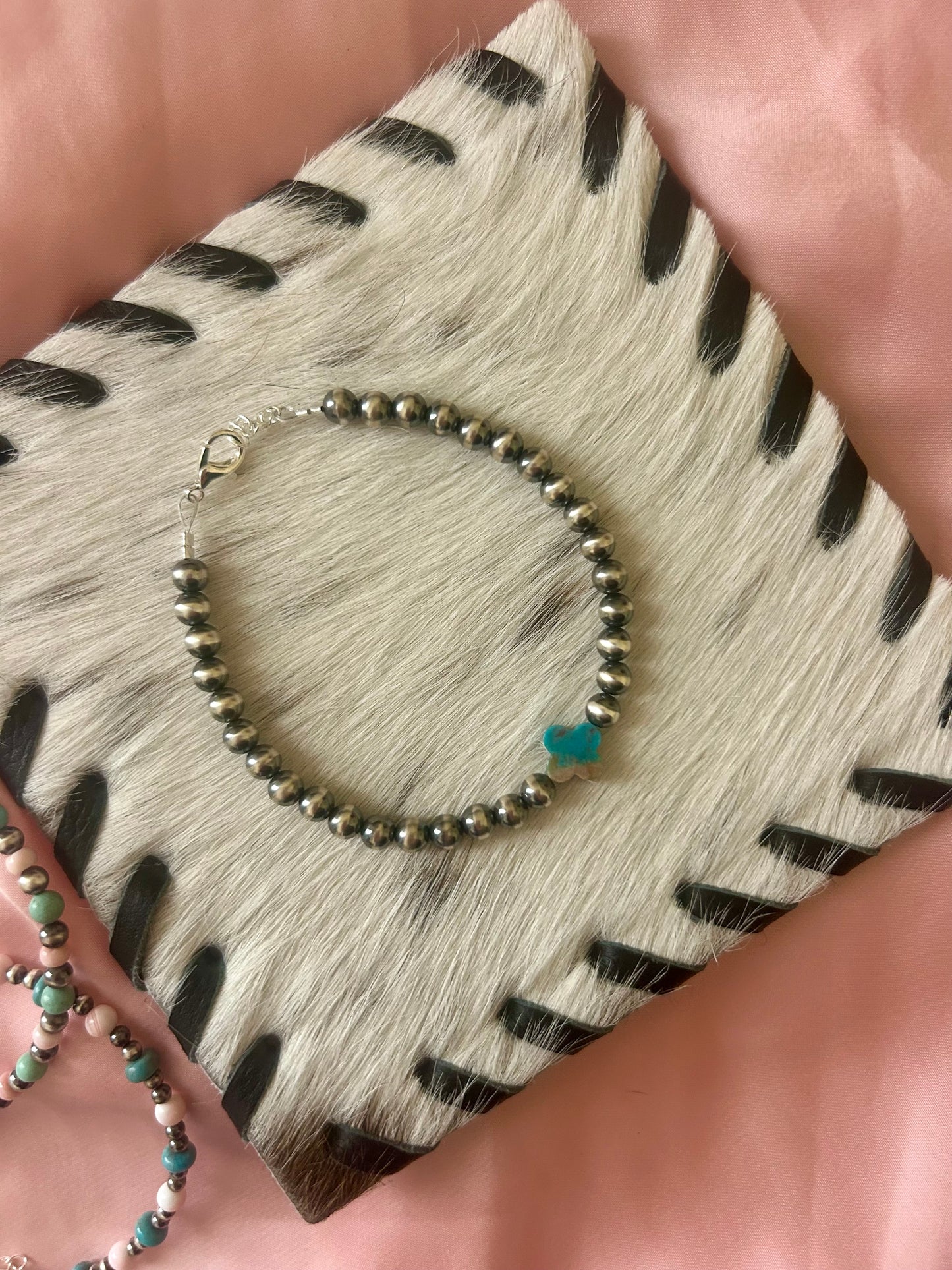 The Clover Bracelet