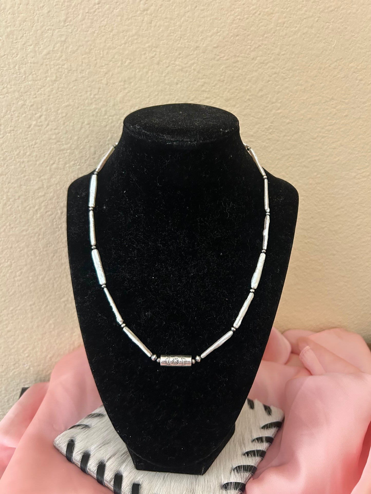 The Sweet Pearl Necklace