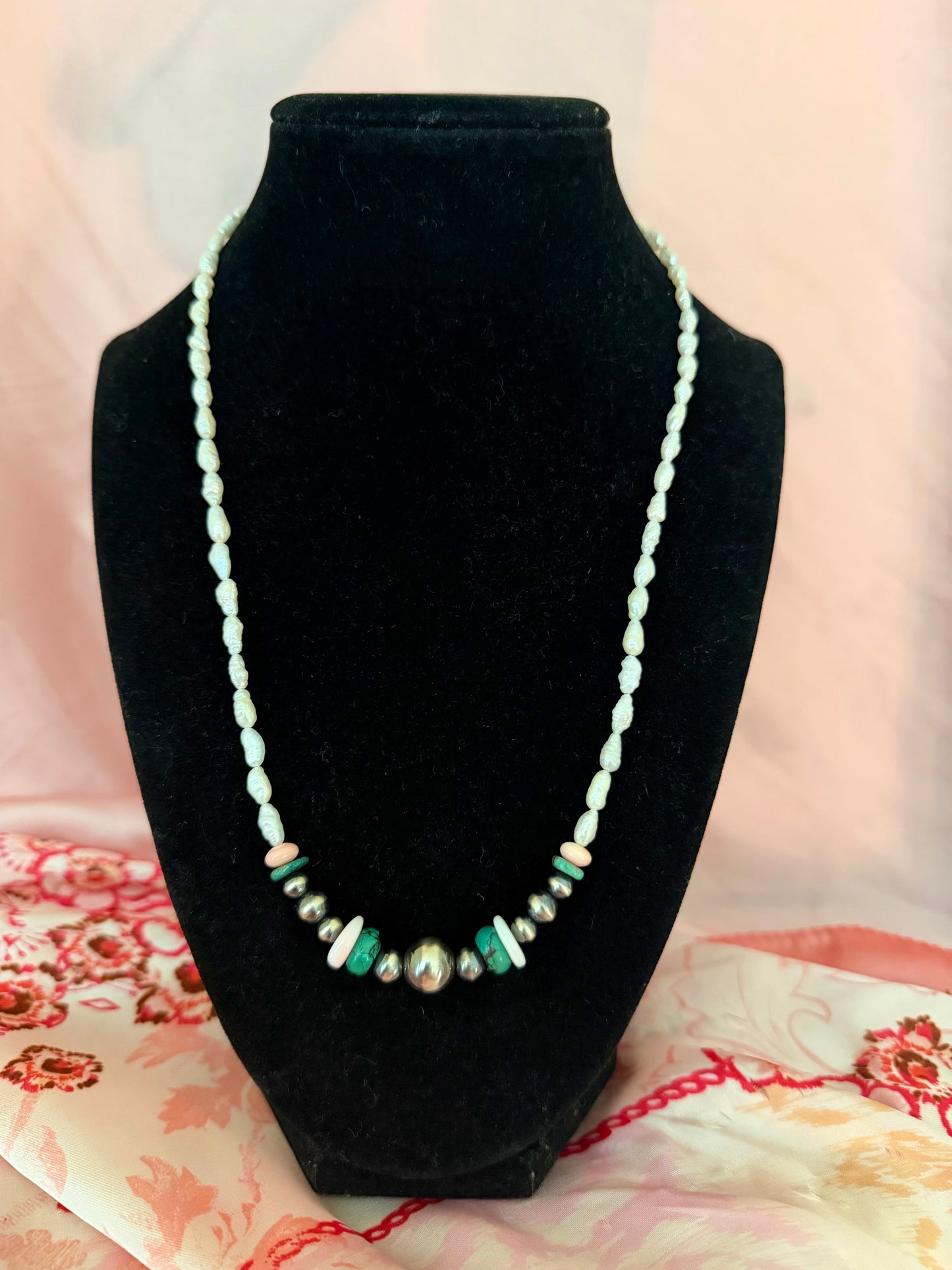 The Syd Necklace